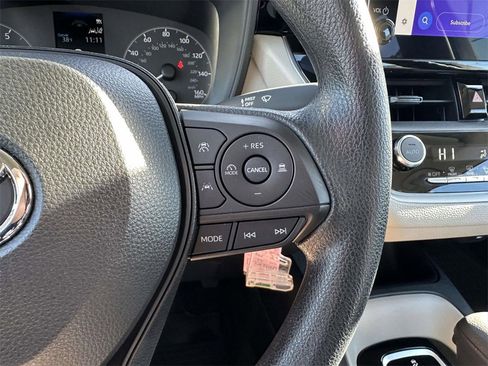 Certified 2023 Toyota Corolla LE image 7