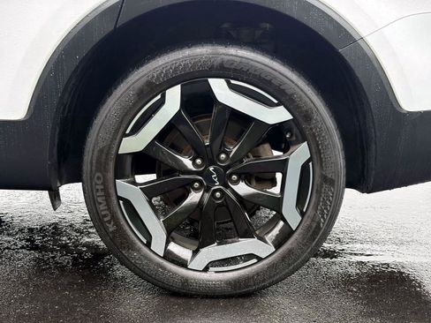 Certified 2023 Kia Telluride S w/ S Sunroof Package FWD image 30