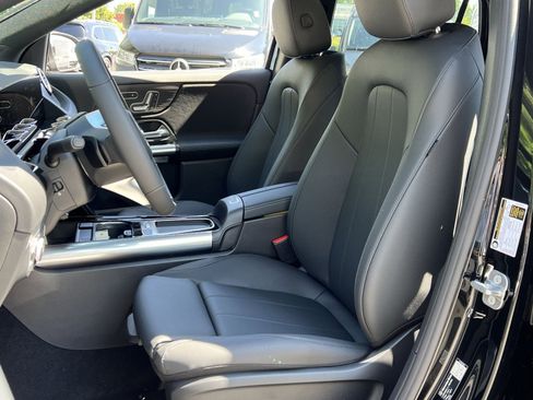 Used 2026 Mercedes-Benz GLA 250 4MATIC image 11