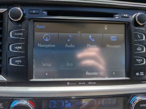 Used 2019 Toyota Highlander XLE AWD/4WD image 63