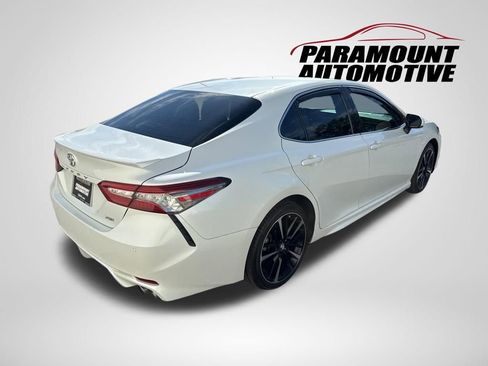Used 2018 Toyota Camry XSE FWD image 7