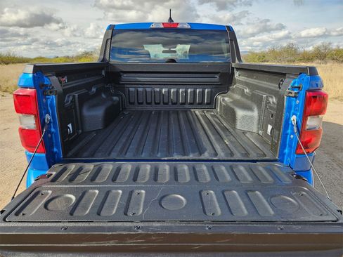 Used 2025 Ford Maverick Lobo image 7