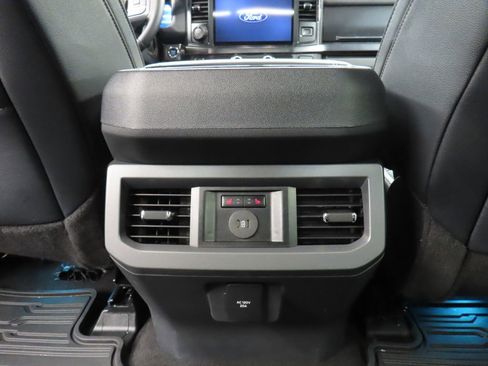 Used 2026 Ford F350 Lariat w/ Lariat Ultimate Package AWD/4WD image 14