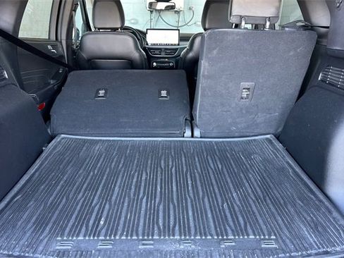 Used 2023 Ford Escape SE w/ PHEV Premium Package image 17