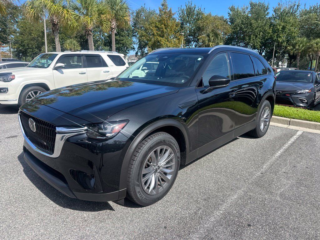 Used 2024 MAZDA CX-90 3.3 Turbo w/ Preferred Package AWD/4WD image 2