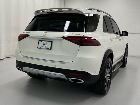 Used 2024 Mercedes-Benz GLE 450e 4MATIC image 6