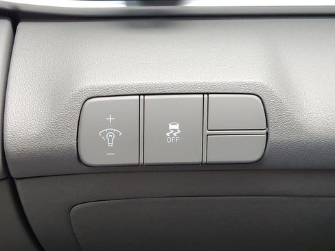 New 2026 Hyundai Elantra Sport FWD image 20