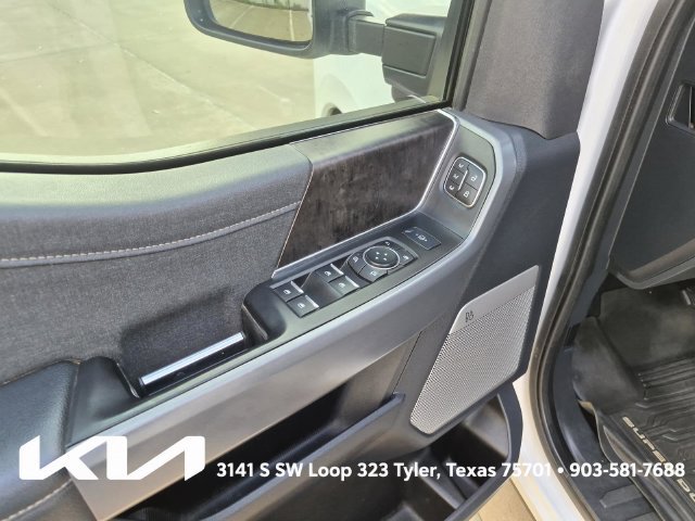 Used 2023 Ford F250 Lariat w/ FX4 Off-Road Package AWD/4WD image 24