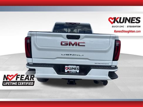 New 2026 GMC Sierra 2500 Denali w/ Denali Reserve Package image 10