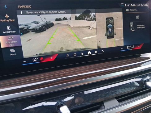 Used 2026 BMW X5 sDrive40i w/ Executive Package image 27