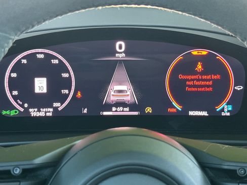 Certified 2025 Porsche Cayenne GTS AWD/4WD image 29