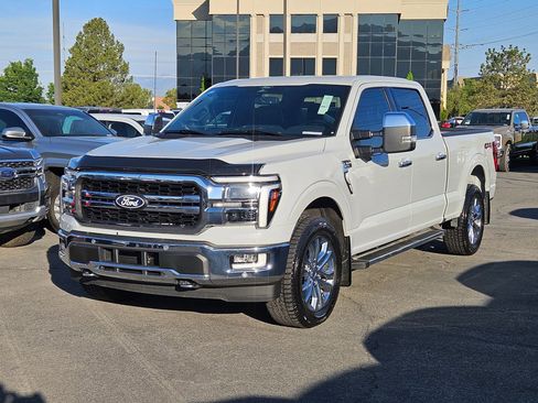 Used 2024 Ford F150 Lariat w/ Tow/Haul Package AWD/4WD image 10