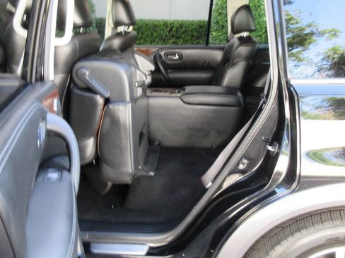 Used 2020 Nissan Armada SL w/ Premium Package RWD image 18