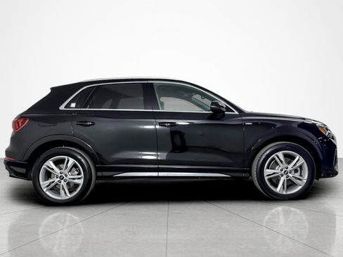 Used 2022 Audi Q3 2.0T Premium Plus image 6