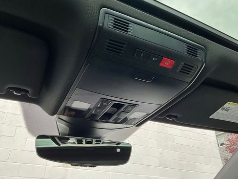 Used 2022 Volkswagen Jetta GLI Autobahn FWD image 14