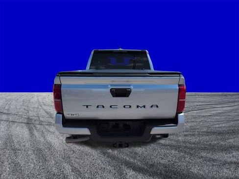 Used 2024 Toyota Tacoma SR5 AWD/4WD image 5
