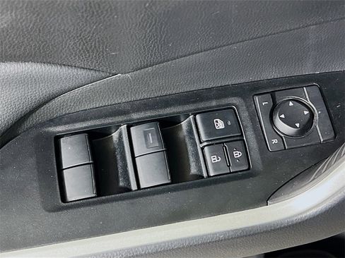 Certified 2025 Toyota RAV4 LE image 17