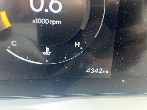 Used 2026 Hyundai Palisade Limited image 12