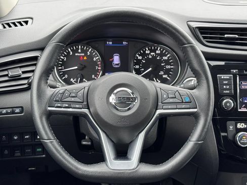 Used 2019 Nissan Rogue SL AWD/4WD image 8