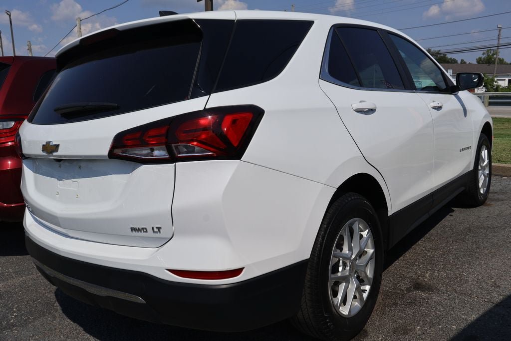 Used 2023 Chevrolet Equinox LT AWD/4WD image 3