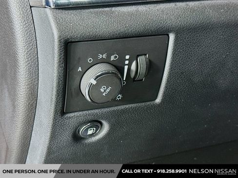 Used 2016 Jeep Grand Cherokee Limited RWD image 10