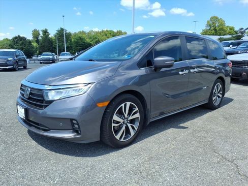 Used 2023 Honda Odyssey Touring image 8