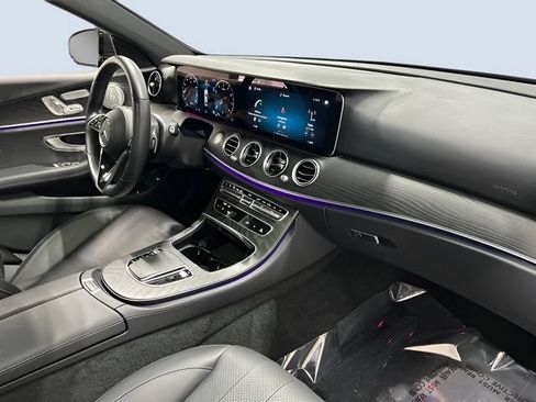 Certified 2023 Mercedes-Benz E 350 4MATIC Sedan image 11