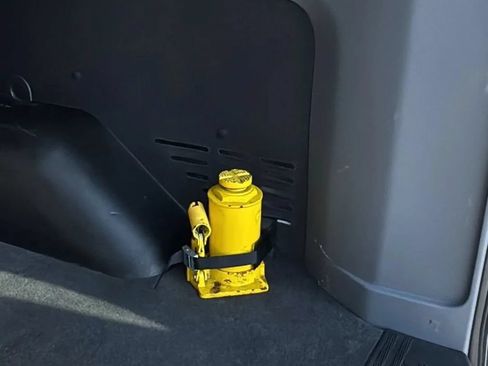 Used 2018 Ford Transit 350 XL RWD image 26