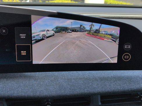 Used 2024 Lucid Air Pure image 25