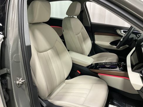 Used 2025 Audi A5 2.0T Premium w/ Convenience Package AWD/4WD image 10