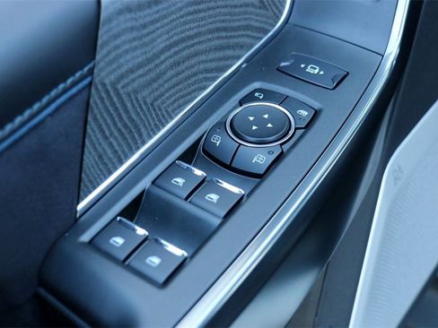 New 2025 Ford F250 Platinum image 19