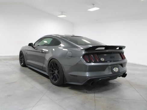 Used 2017 Ford Mustang GT Premium w/ Equipment Group 401A RWD image 7