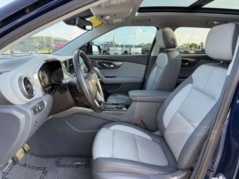 Used 2022 Chevrolet Blazer LT AWD/4WD image 11