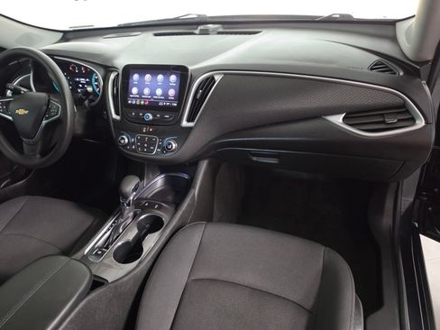 Used 2022 Chevrolet Malibu LT FWD image 21