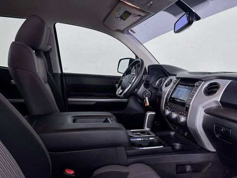 Used 2016 Toyota Tundra SR5 image 31