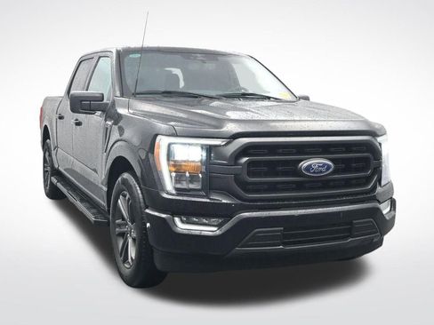 Used 2023 Ford F150 XLT w/ Equipment Group 302A High image 3