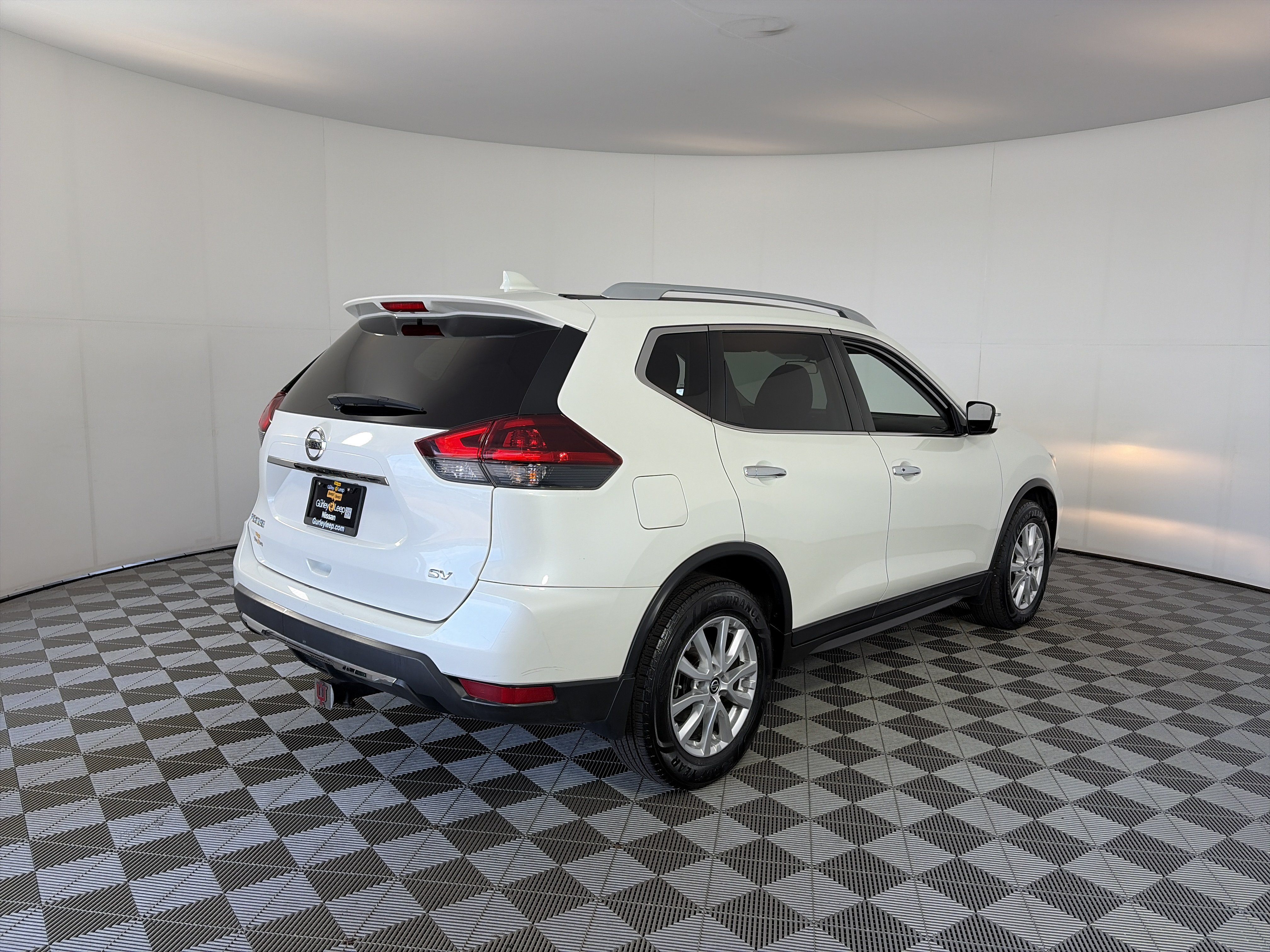 Used 2019 Nissan Rogue SV FWD image 10
