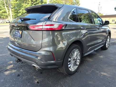 Used 2022 Ford Edge Titanium w/ Equipment Group 301A AWD/4WD image 2