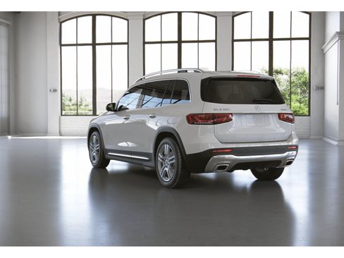 Certified 2023 Mercedes-Benz GLB 250 4MATIC image 13
