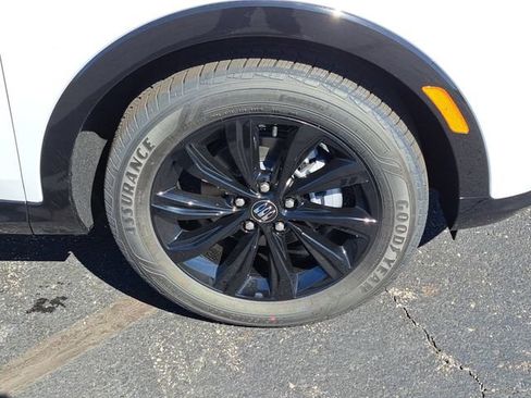 New 2026 Buick Envista Sport Touring w/ Convenience I Package FWD image 10