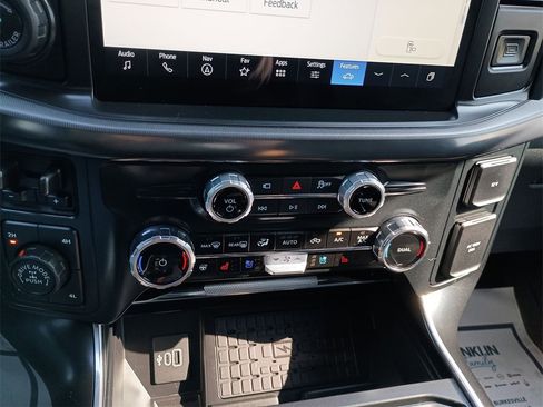 Used 2025 Ford F150 Raptor image 22