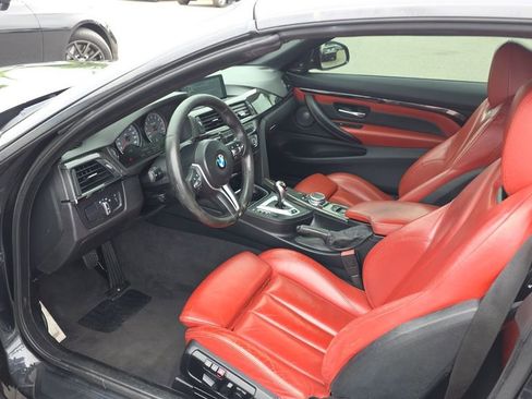 Used 2015 BMW M4 Convertible RWD image 22