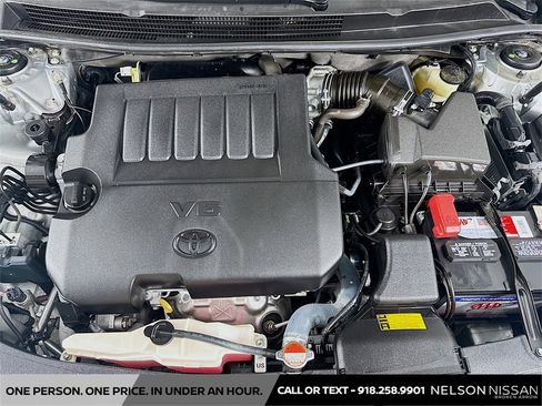 Used 2016 Toyota Avalon Touring image 32