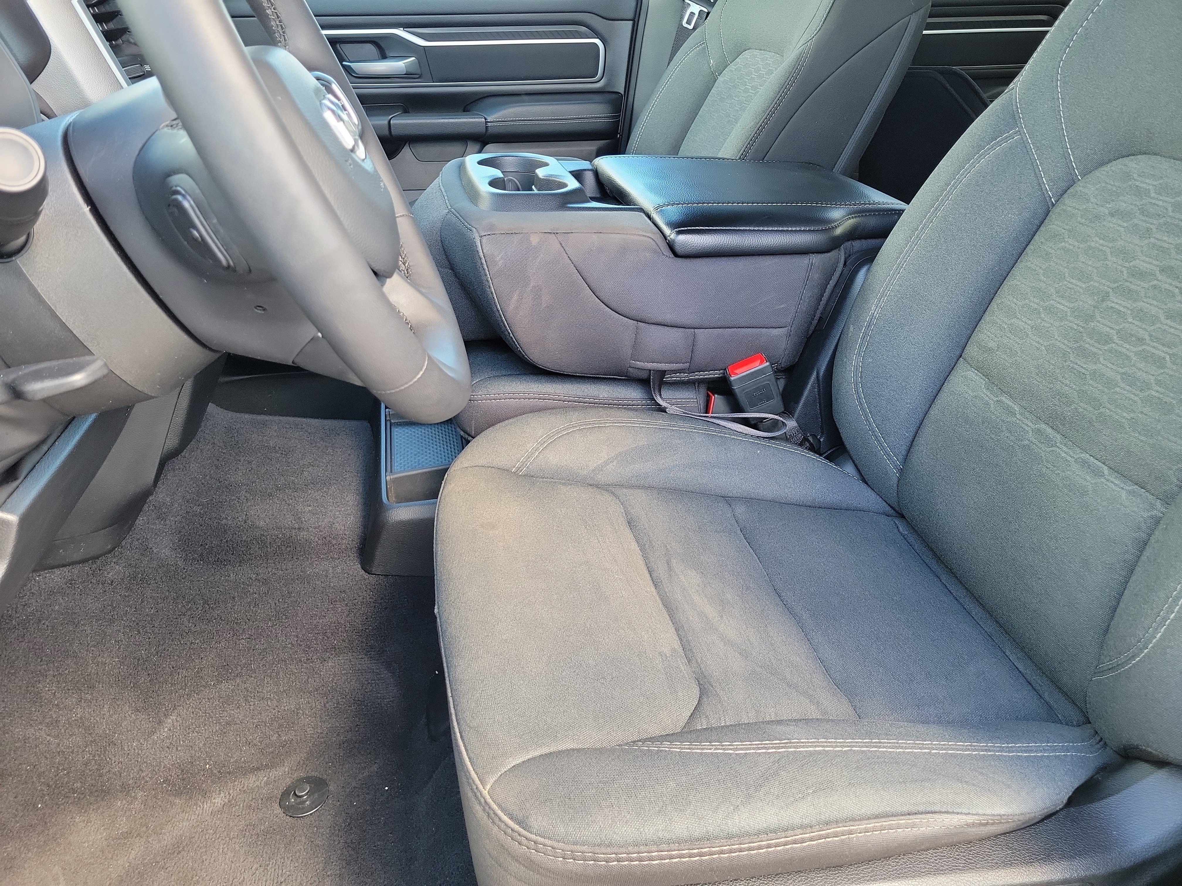 Used 2025 RAM 1500 Big Horn RWD image 18
