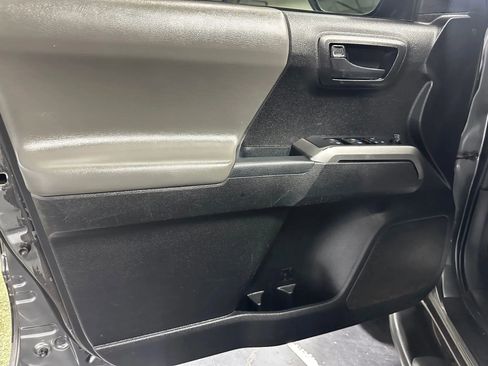 Used 2021 Toyota Tacoma SR5 image 14