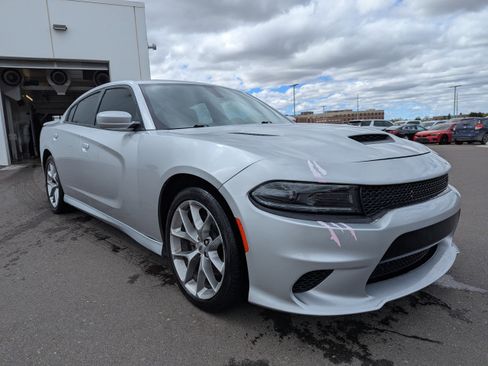 Used 2019 Dodge Charger R/T image 3