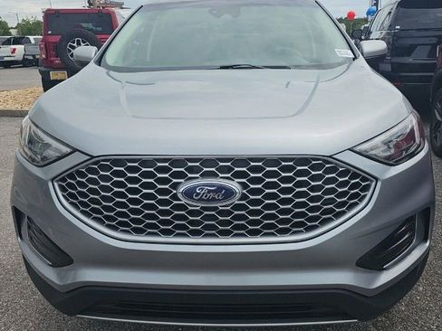Used 2024 Ford Edge SEL AWD/4WD image 3