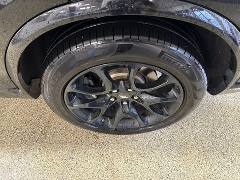 Used 2021 Dodge Durango R/T w/ Tow 'N Go Package AWD/4WD image 13