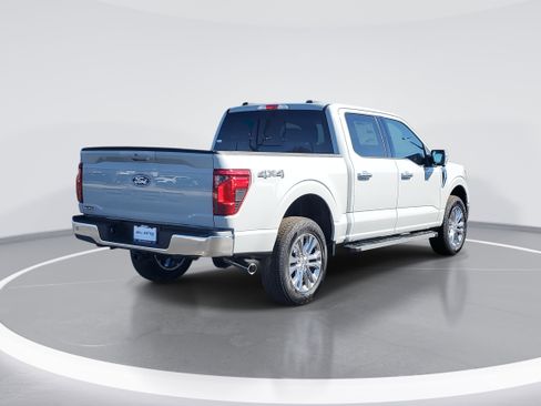 New 2026 Ford F150 XLT w/ Equipment Group 302A MID image 3