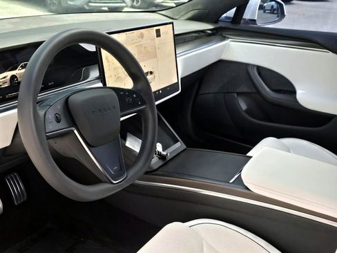 Used 2022 Tesla Model S Plaid AWD/4WD image 16